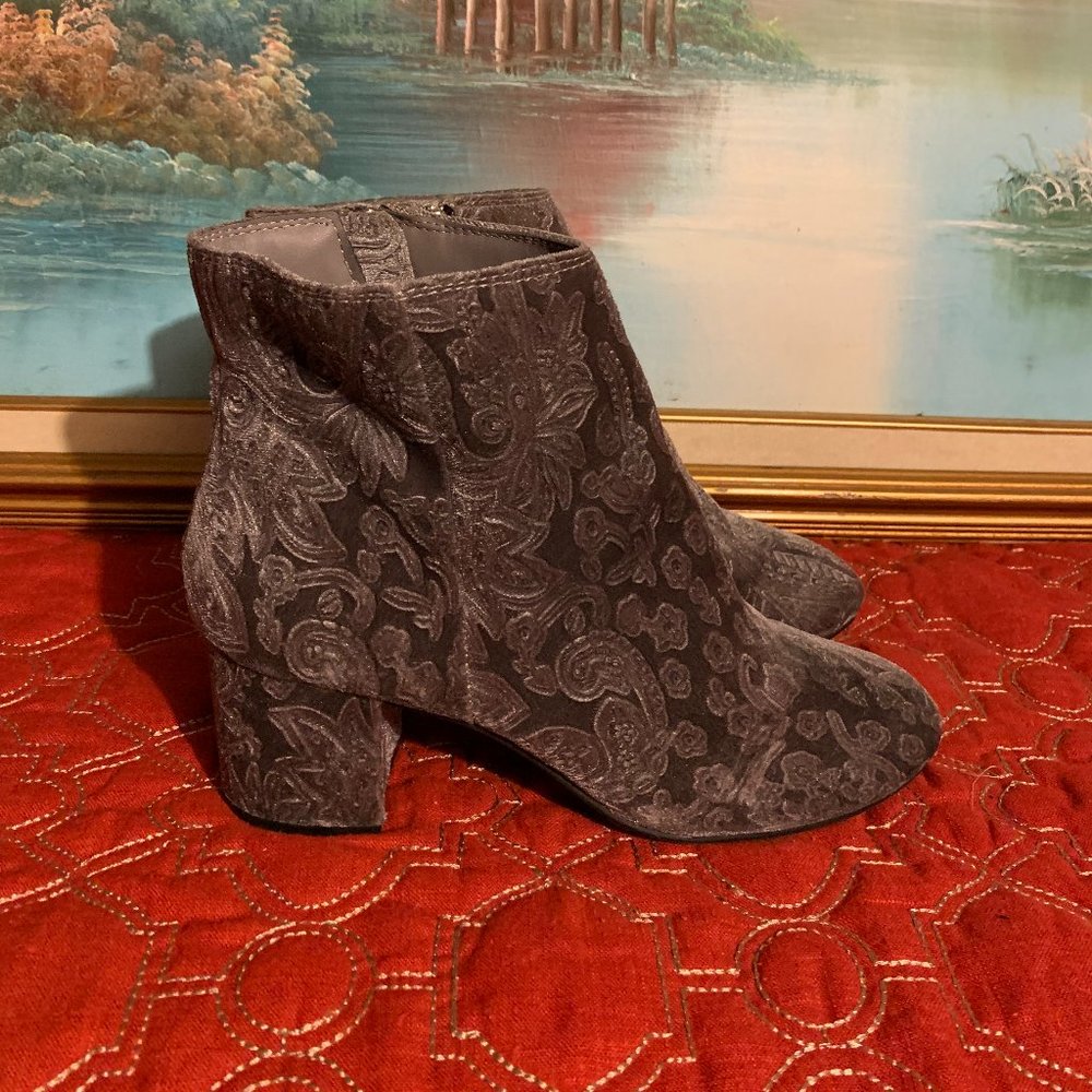 Zigi Soho Nydia Velvet Ankle Boots Women's 8.5